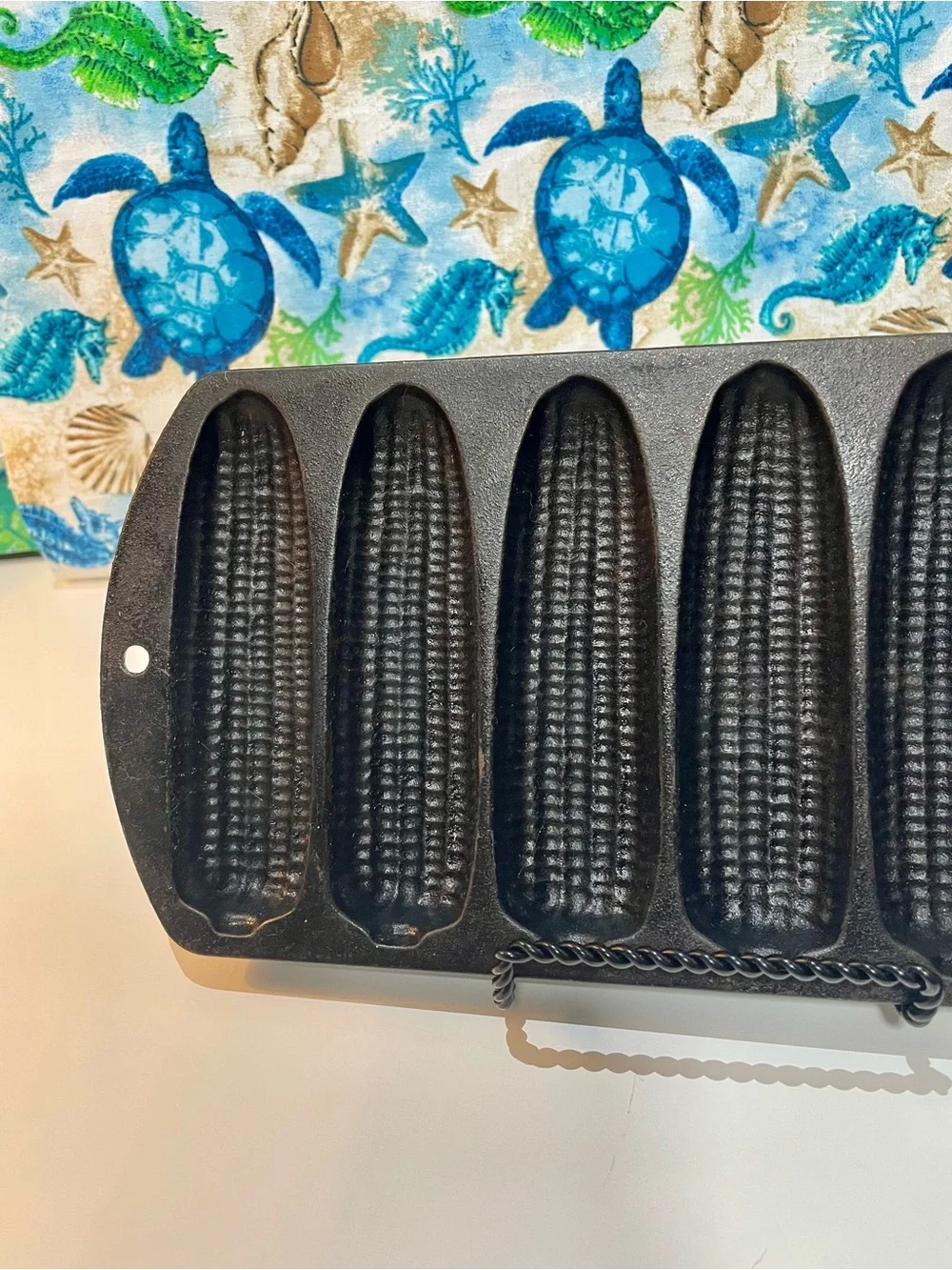 Vintage Lodge Cast Iron 2702 Cornbread Stick Pan 7-Ear Mold Made in USA Corn Cob